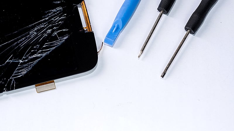 Guide Complet Changement Écran iPhone 2025 - Technique Professionnelle